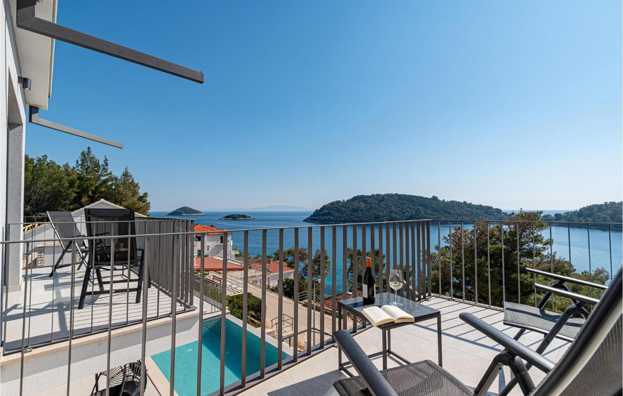 3 Bedroom Amazing Home In Blato Blato  Exterior photo